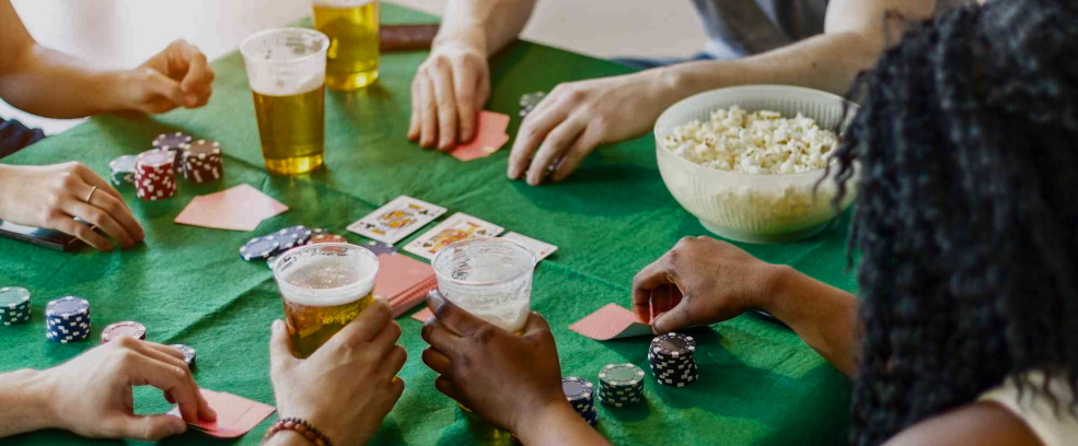 poker table